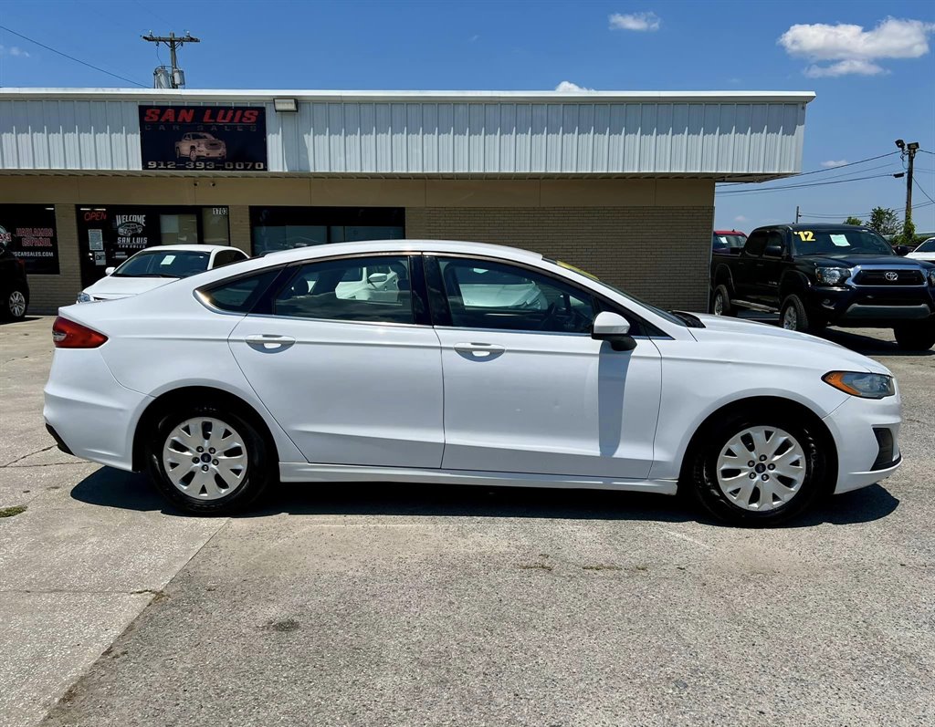 2019 Ford Fusion - $16,995