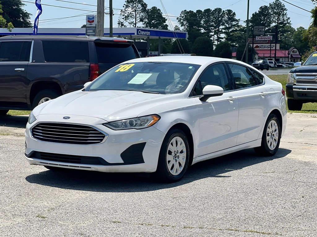 2019 Ford Fusion - $16,995