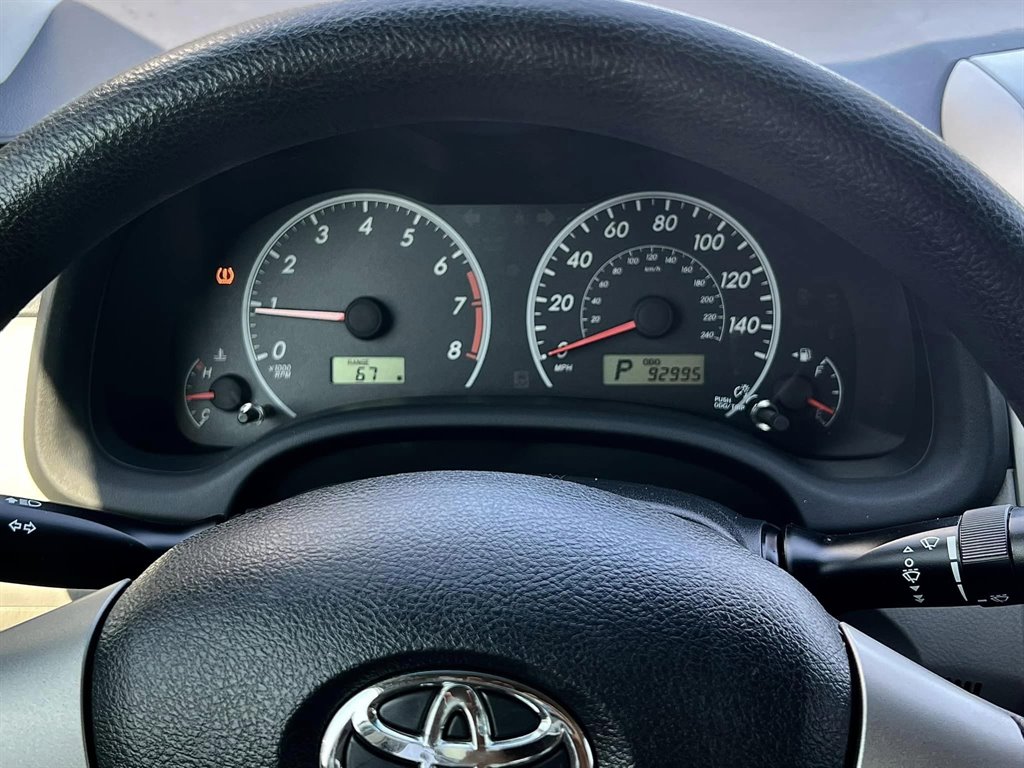 2011 Toyota Corolla photo