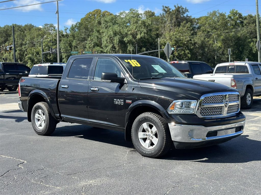 2016 Ram 1500 - $23,995