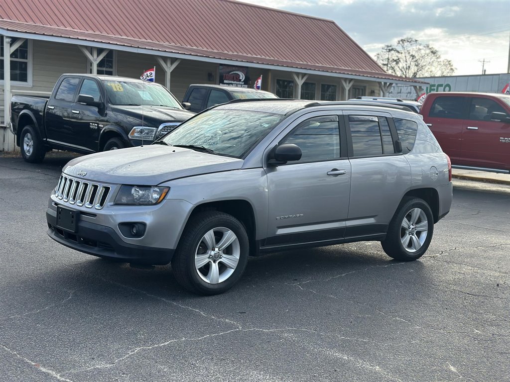 2016 Jeep Compass - $12,495