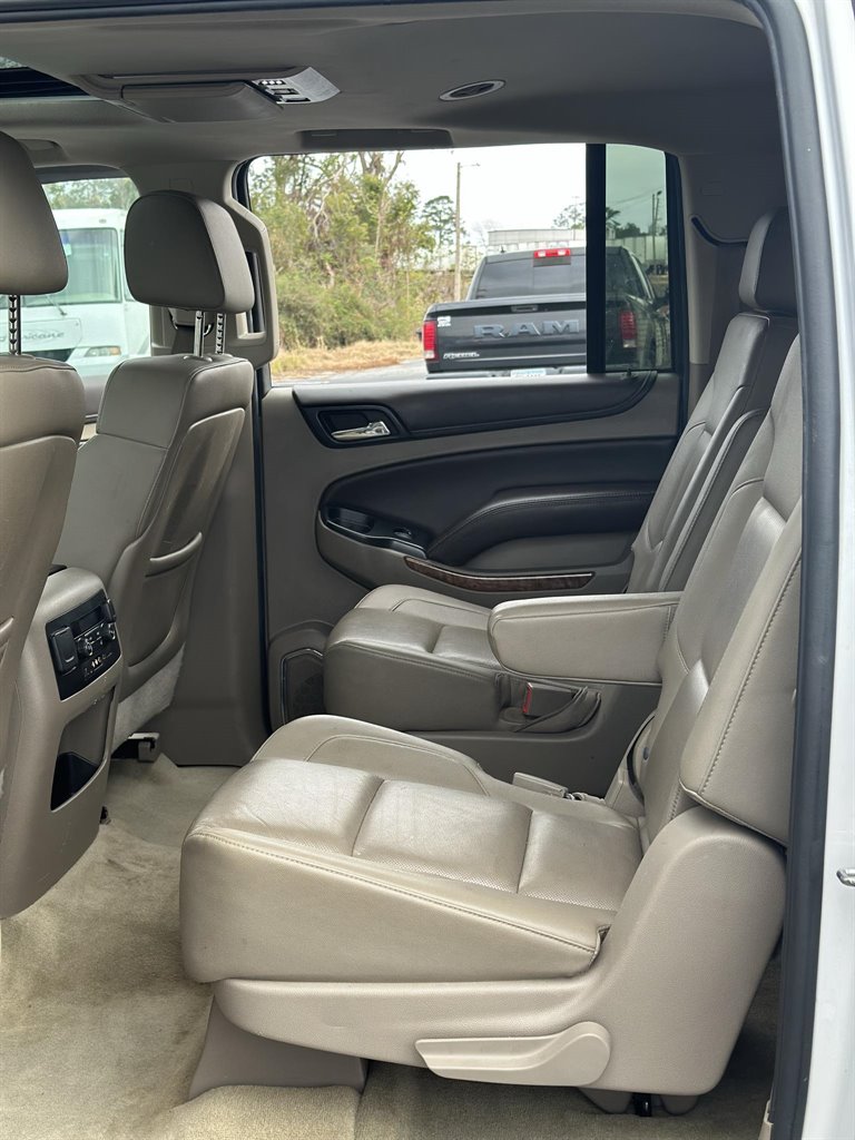 2016 Chevrolet Suburban 1500 LTZ photo