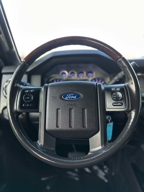 2016 Ford F-250 - $37,995