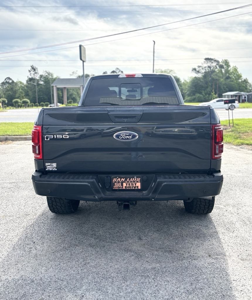 2017 Ford F150 Lariat photo