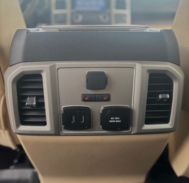 2017 Ford F150 Lariat photo