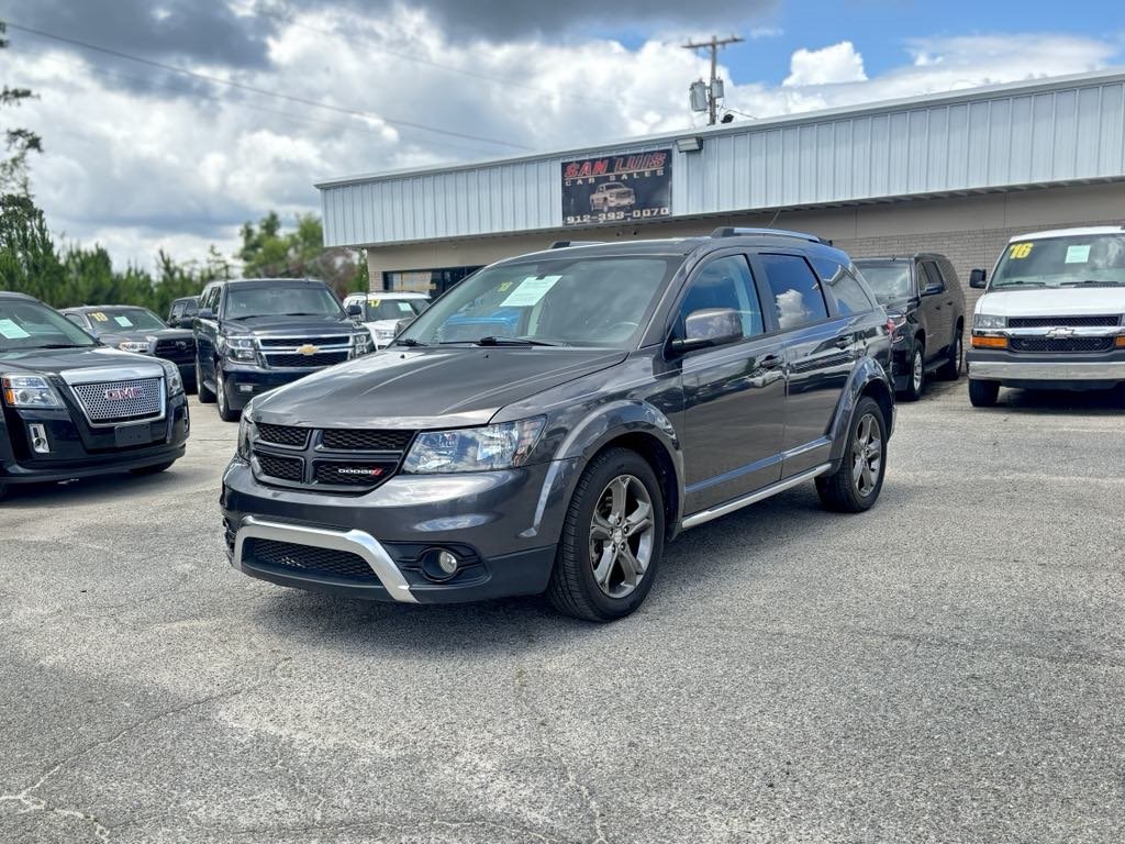 2017 Dodge Journey - $12,995