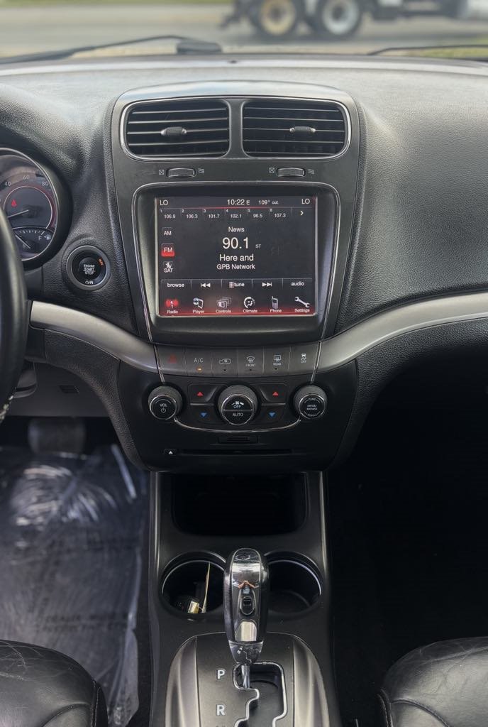 2017 Dodge Journey - $12,995