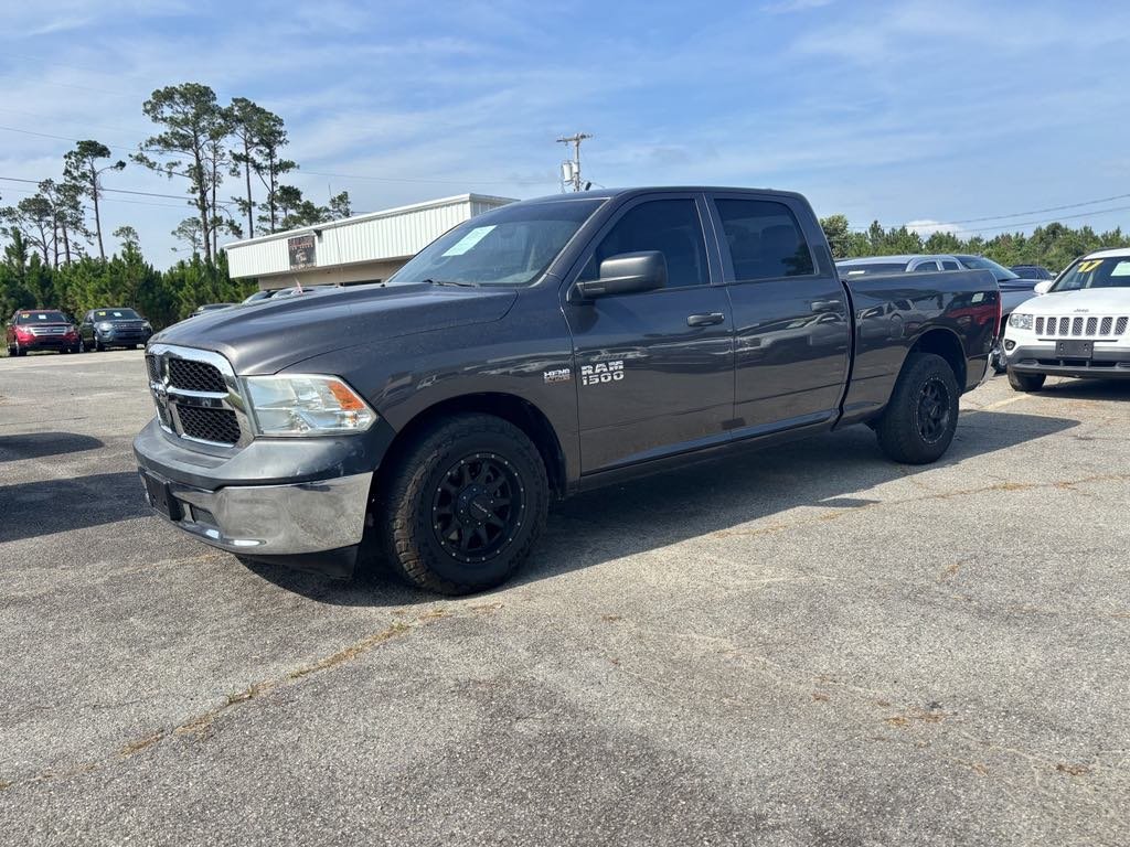2015 Ram 1500 - $17,995