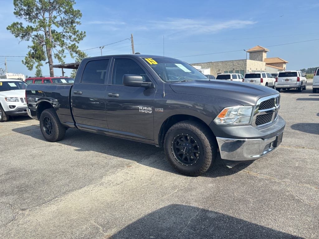 2015 Ram 1500 - $17,995