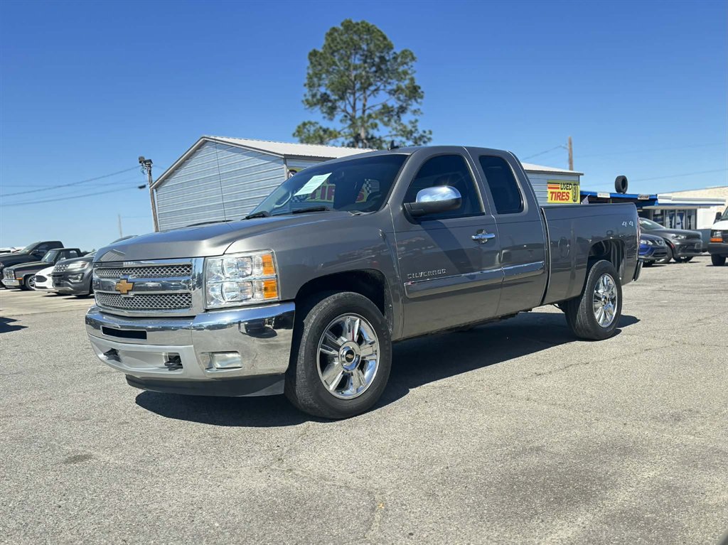 2012 Chevrolet Silverado 1500 - $16,995