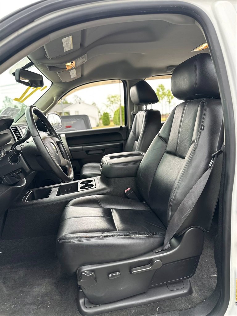 2012 Chevrolet Silverado 1500 - $23,995