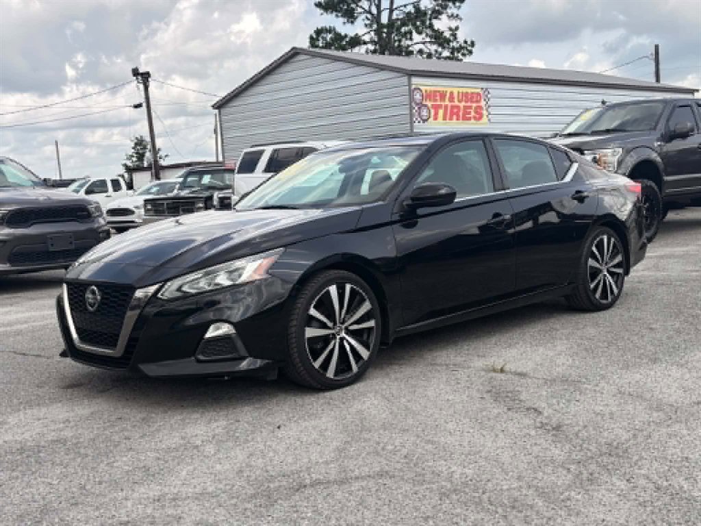 2019 Nissan Altima - $13,995