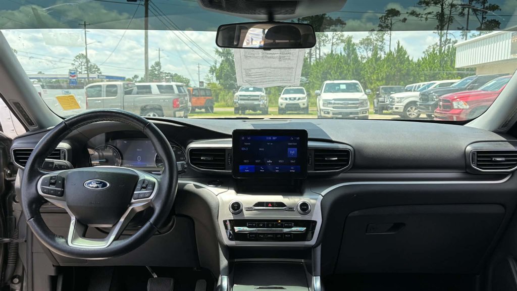 2022 Ford Explorer