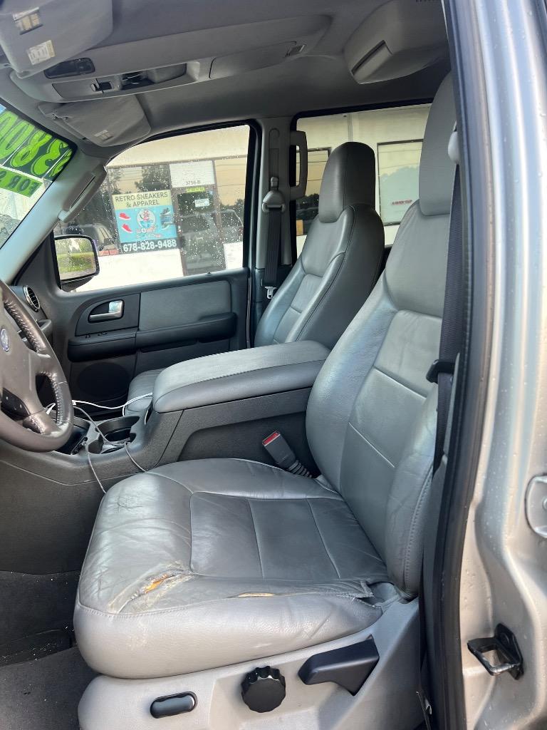 2003 Ford Expedition XLT Value photo