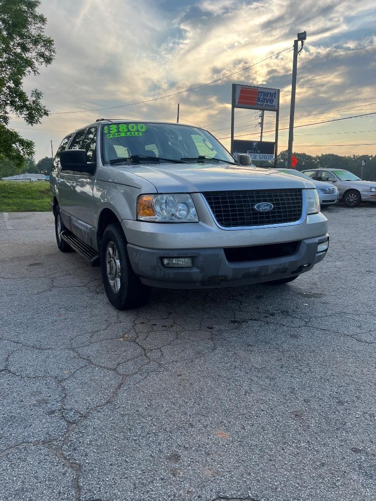 2003 Ford Expedition XLT Value photo