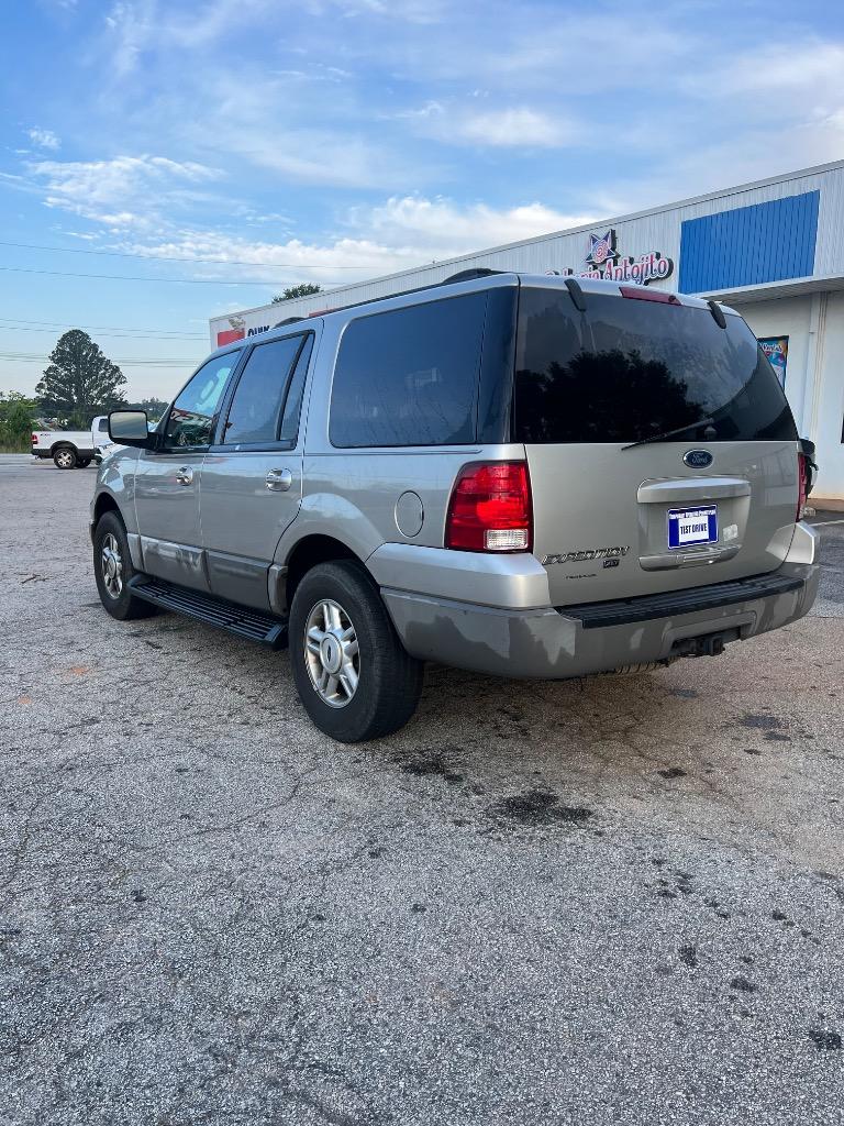 2003 Ford Expedition XLT Value photo