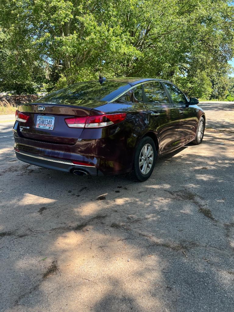 2016 Kia Optima LX photo