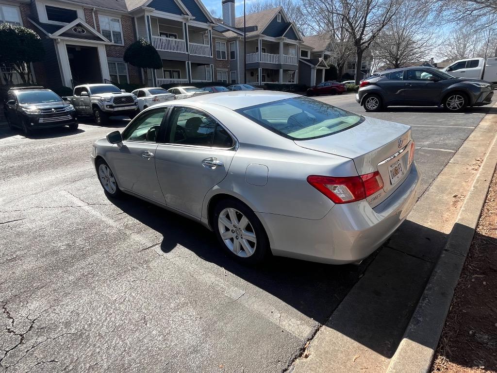 2007 Lexus ES - $2,900