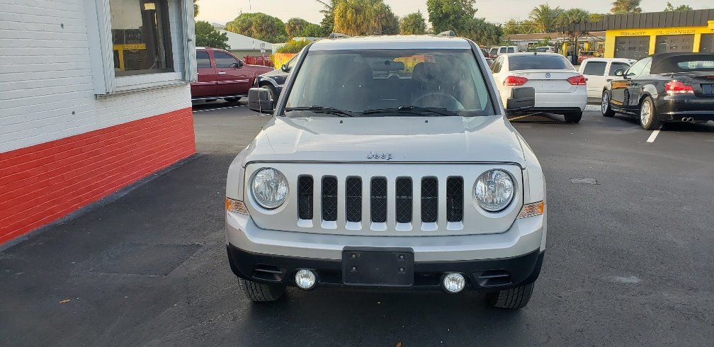 2014 Jeep Patriot - $9,495