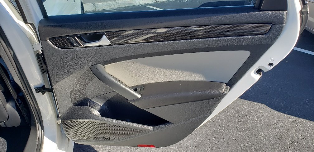 2014 Volkswagen Passat - $8,995