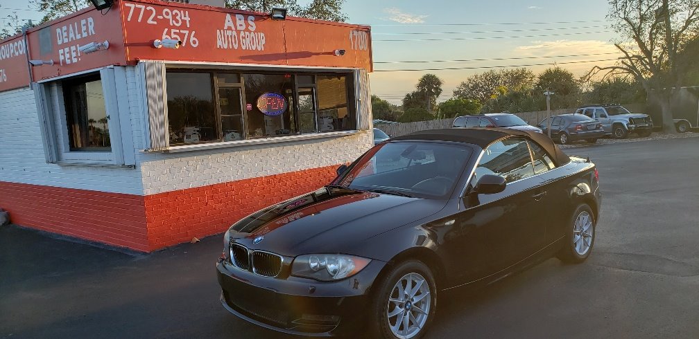 2011 BMW Legend 128i photo