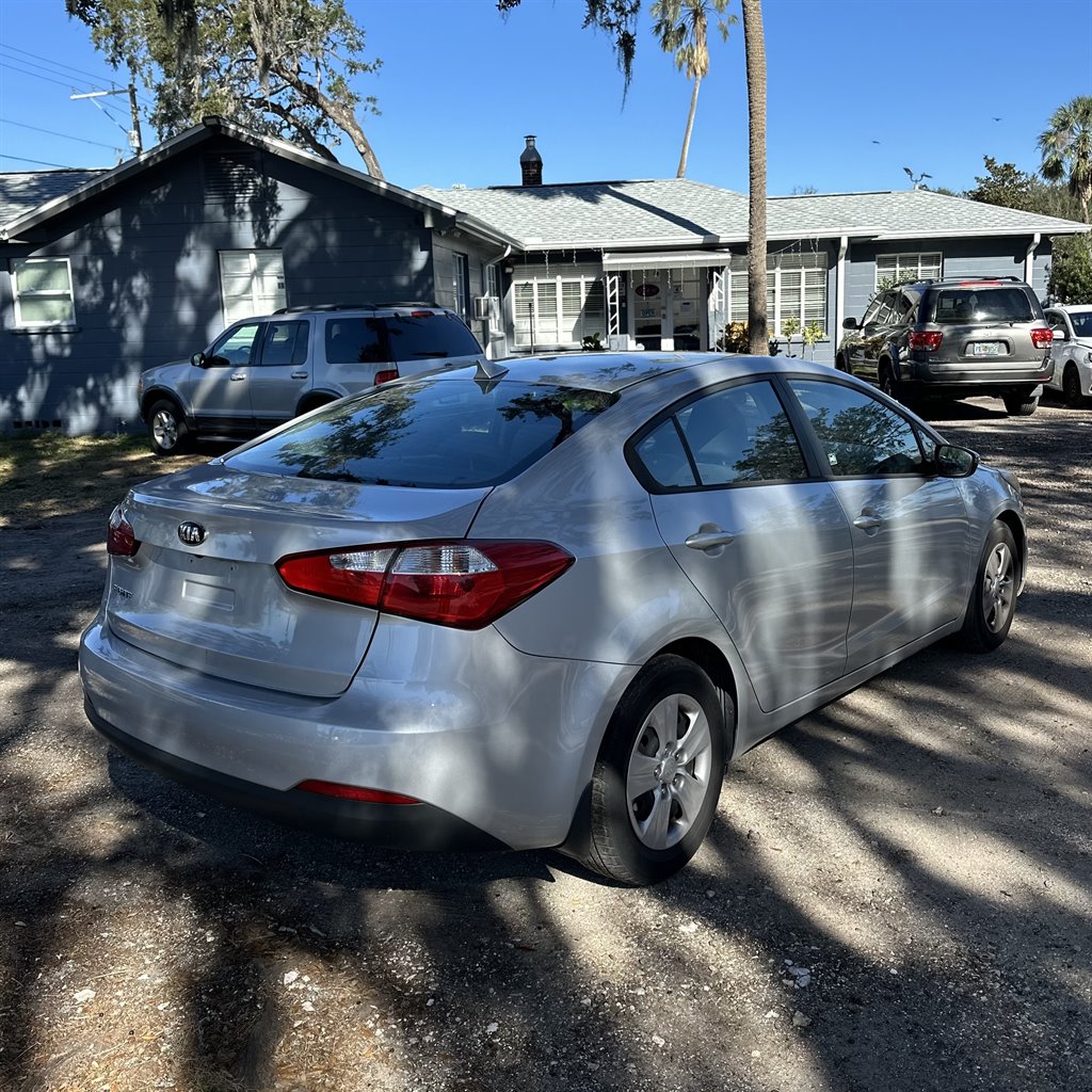 2016 Kia Forte LX photo
