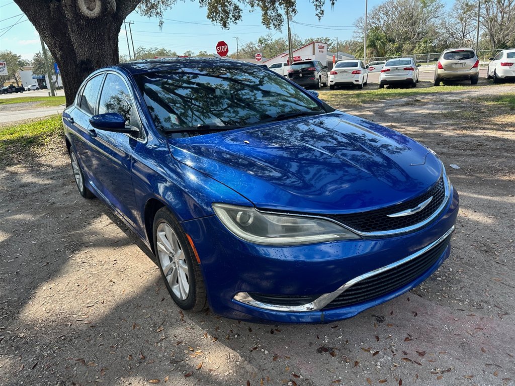 2016 Chrysler 200 Limited photo