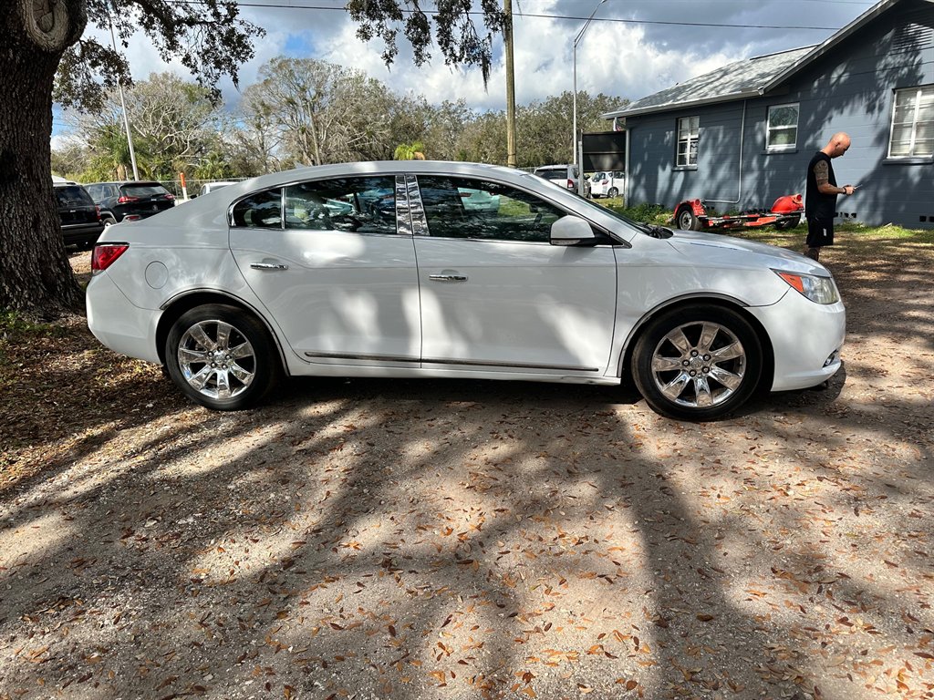 2011 Buick LaCrosse CXL photo