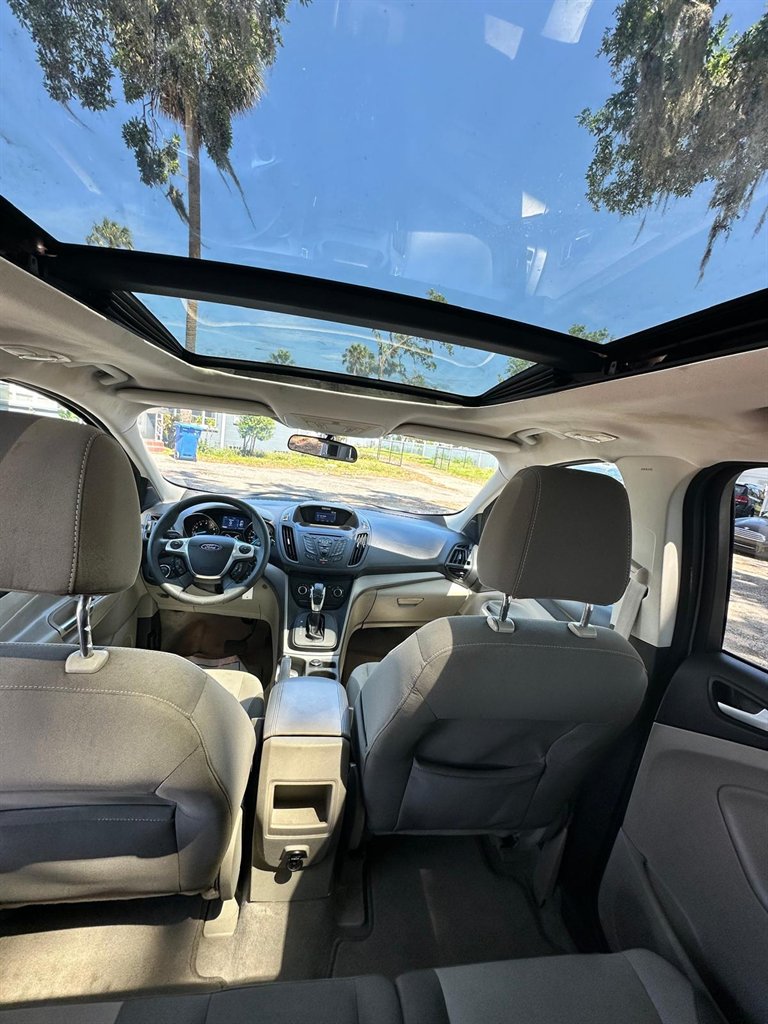 2014 Ford Escape SE photo