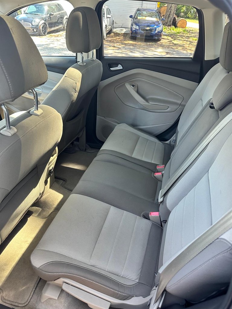 2014 Ford Escape SE photo