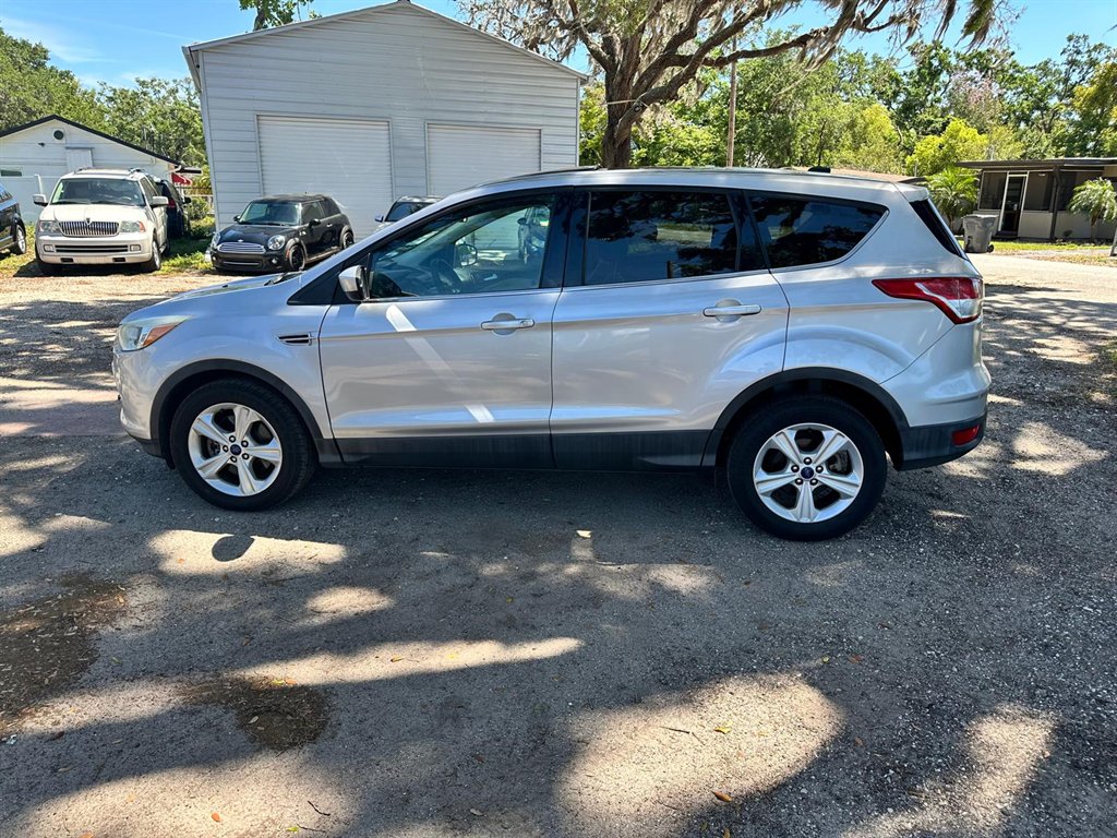 2014 Ford Escape SE photo