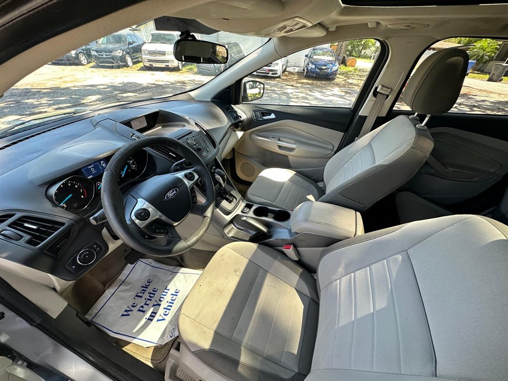 2014 Ford Escape SE photo
