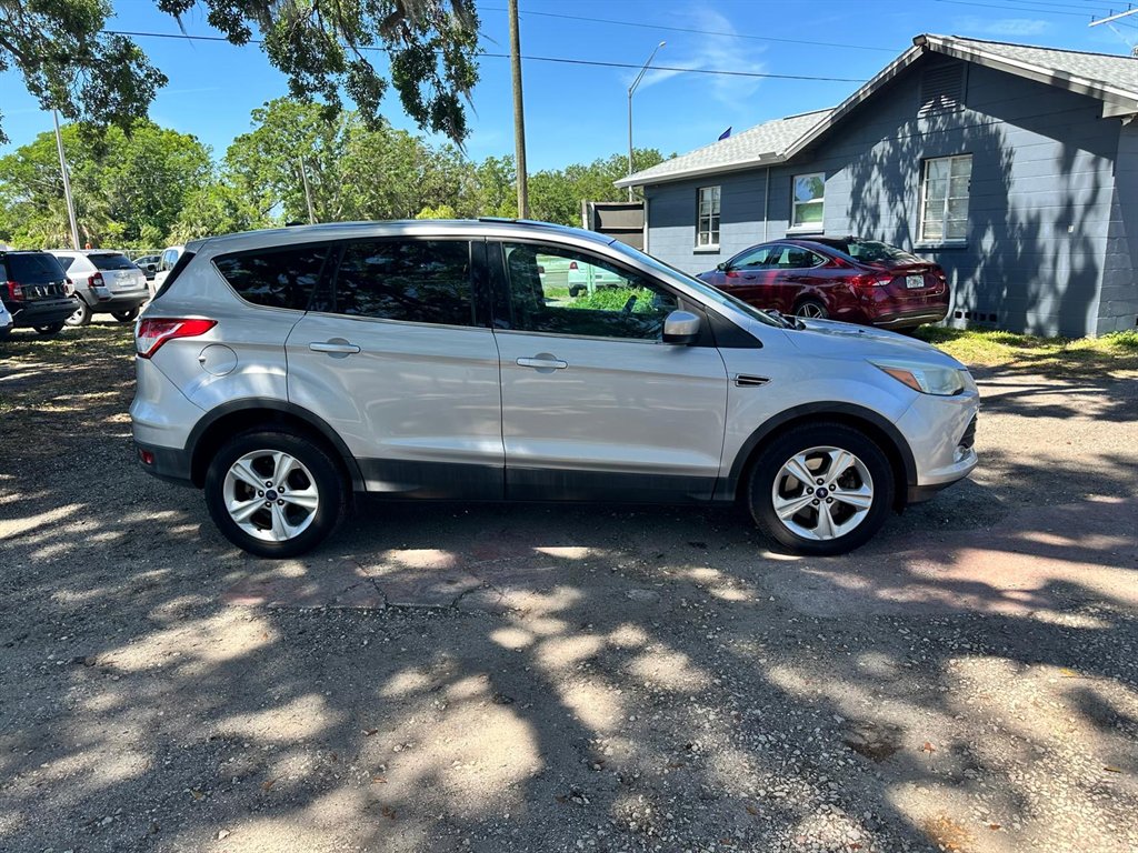 2014 Ford Escape SE photo