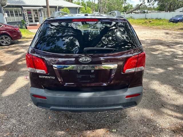 2011 Kia Sorento LX photo