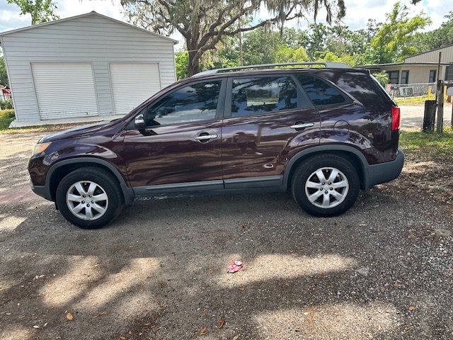 2011 Kia Sorento LX photo