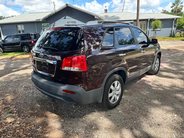 2011 Kia Sorento LX photo