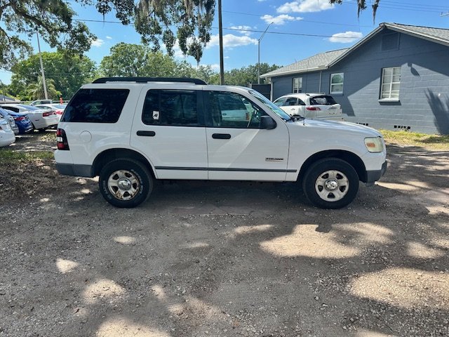 2006 Ford Explorer XLS photo