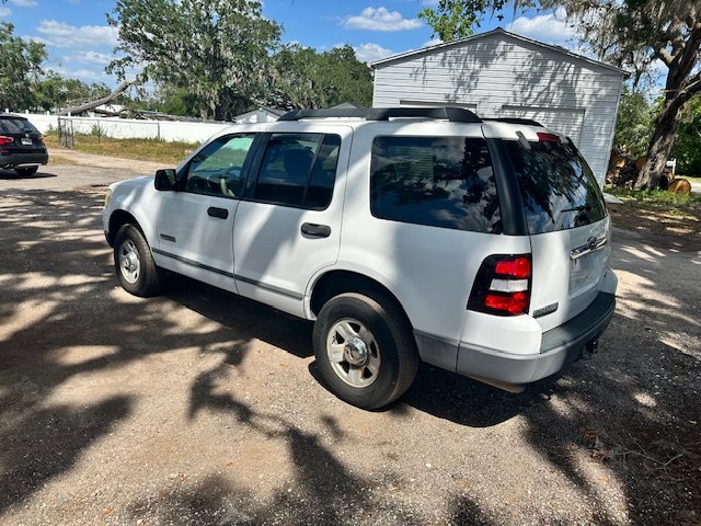 2006 Ford Explorer XLS photo