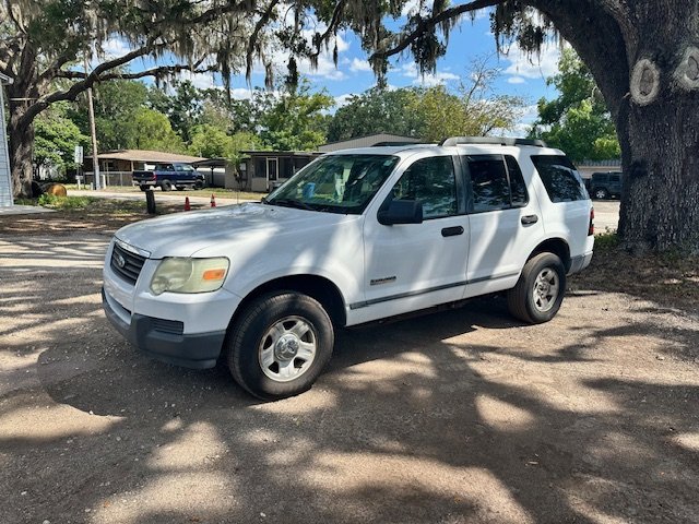 2006 Ford Explorer XLS photo