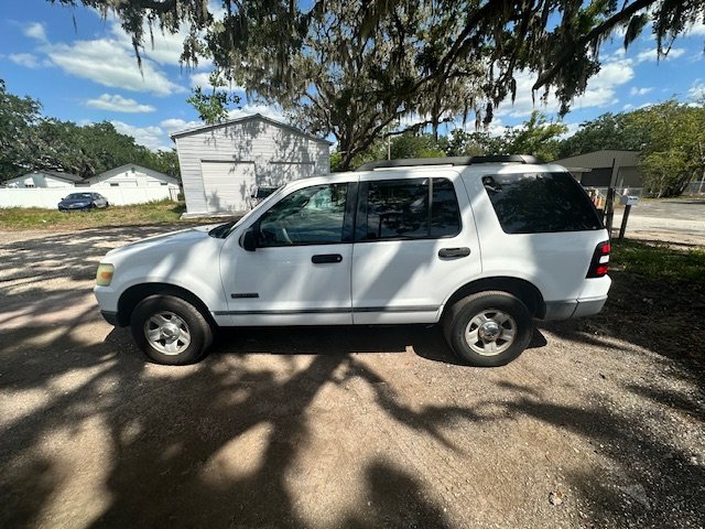 2006 Ford Explorer XLS photo