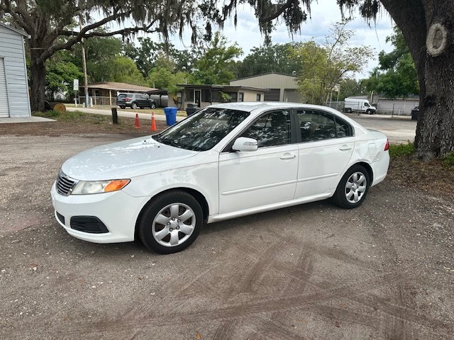 2009 Kia Optima LX photo