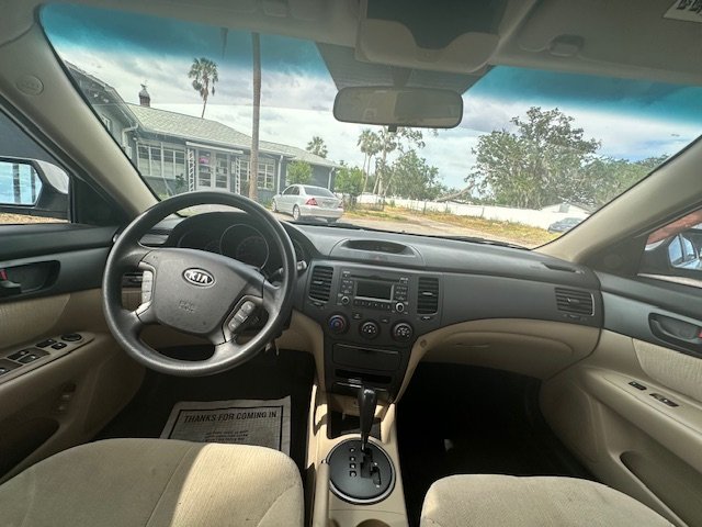 2009 Kia Optima LX photo