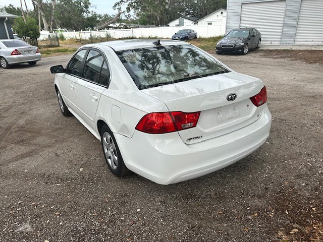 2009 Kia Optima LX photo