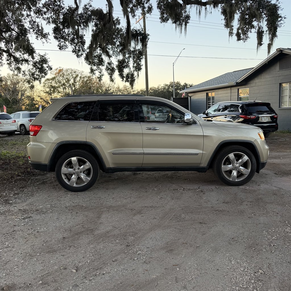 2011 Jeep Cherokee - $4,700