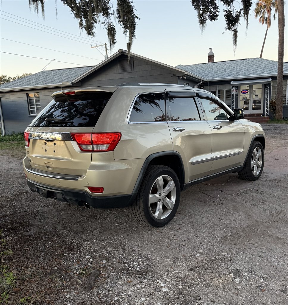2011 Jeep Cherokee - $4,700