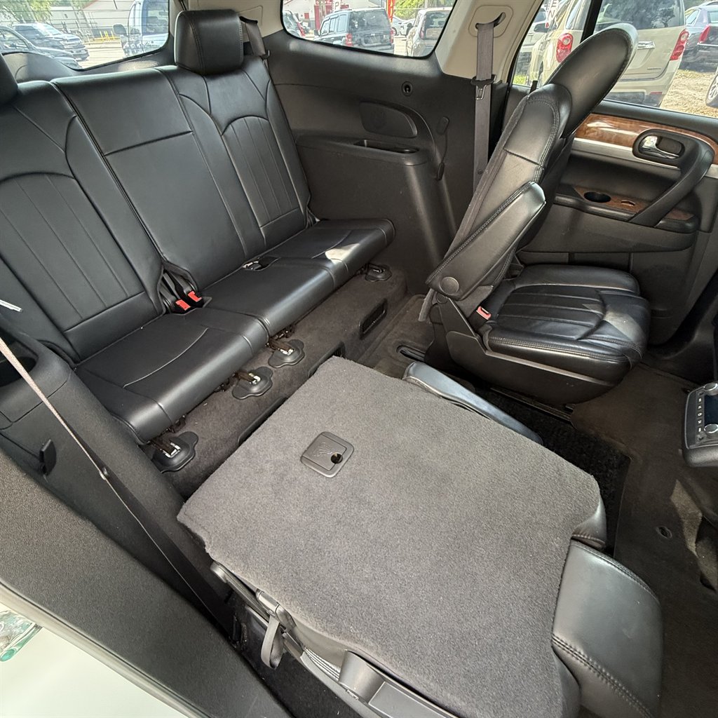 2009 Buick Enclave - $6,900