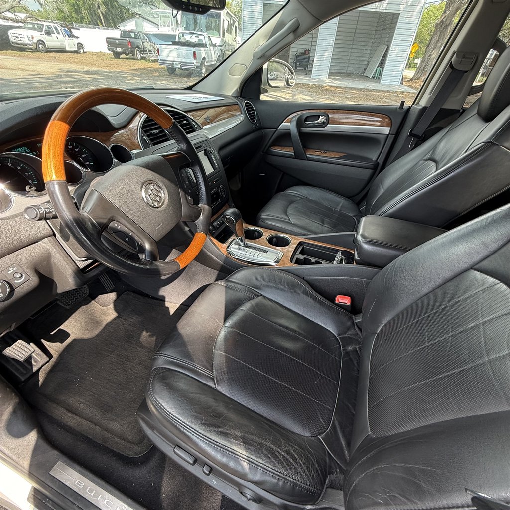 2009 Buick Enclave - $6,900