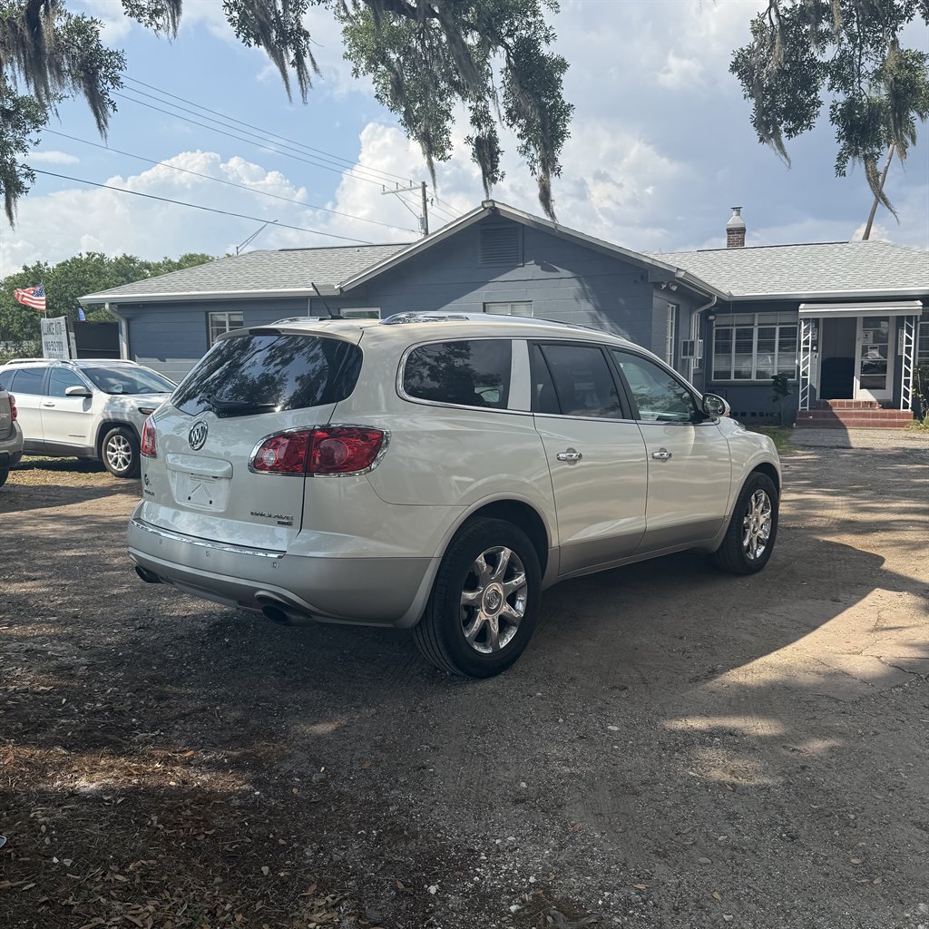 2009 Buick Enclave - $6,900