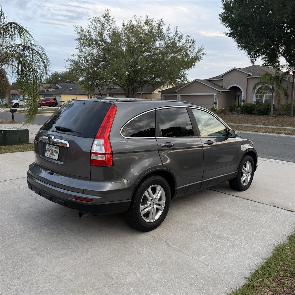 2010 Honda CR-V - $7,900