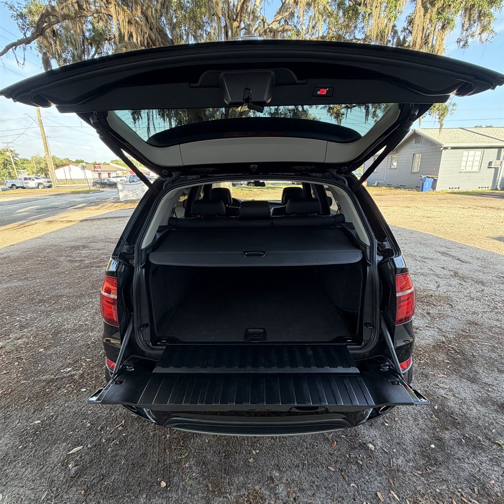 2013 BMW X5 - $7,900